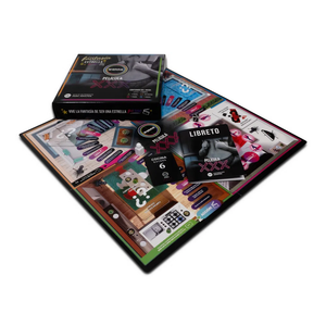 Imagen del juego de mesa 'Wanna Película XXX': un juego para adultos que incluye un tablero, cartas, un dado, una ficha y un guion para explorar nuevas fantasías en pareja.