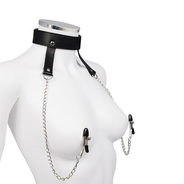 collar de cuero con pezoneras 