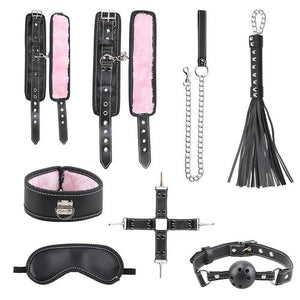 kit bondage color negro en cuero