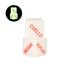 Cargar imagen en el visor de la galería, Kit Lubricante íntimo fresa x 20ml y dados eróticos